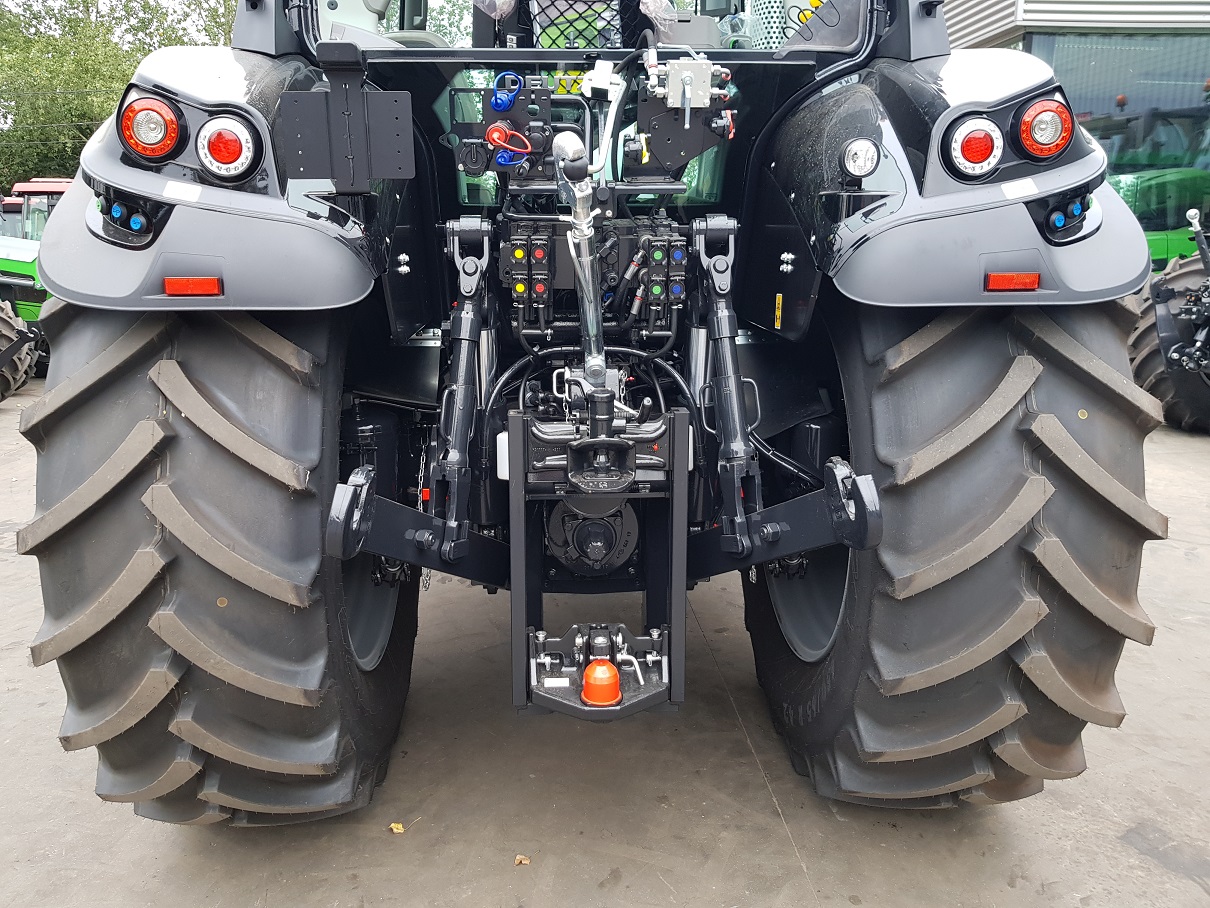 Deutz Fahr 6185 Ttv Garage Cnudde 4032